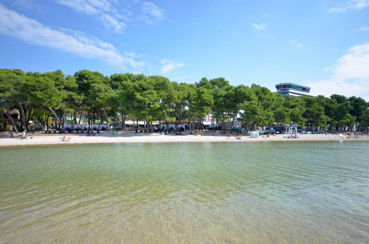 Apartments Marija Near Center Vodice Exterior photo